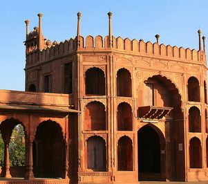 Moti Masjid